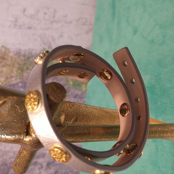 Rustic Cuff Bracelet - Picture 3 of 7